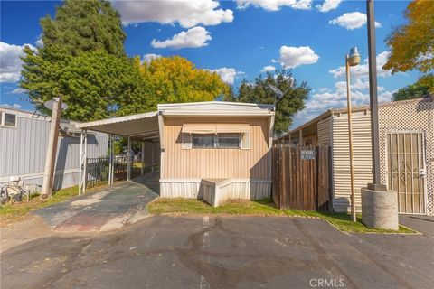 Photo of 2075 W Rialto Ave #29, San Bernardino, CA 92410 (MLS # IG25276909)