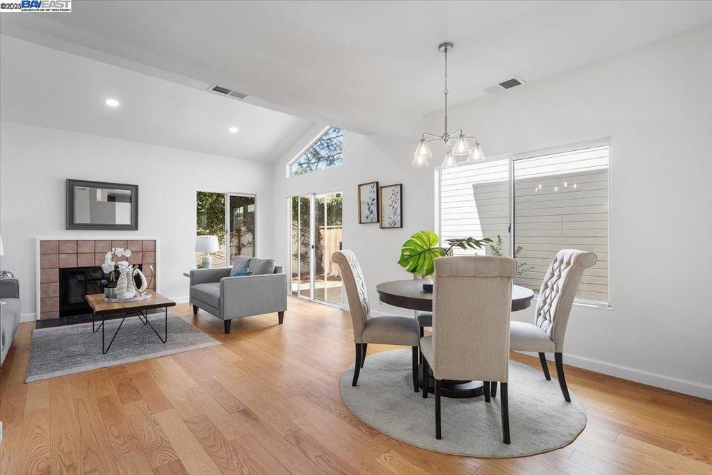 NANTUCKET COVE - Residential