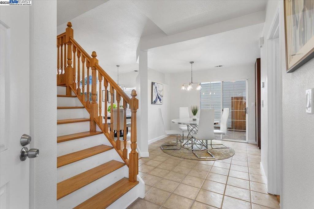 NANTUCKET COVE - Residential