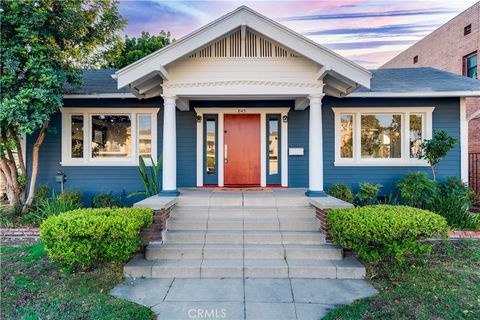 Photo of 843 Cedar Avenue, Long Beach, CA 90813 (MLS # TR26011537)