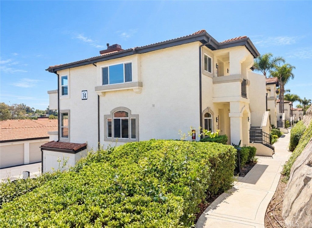 30902 Clubhouse Drive 14H