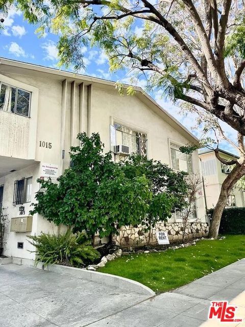Photo of 1015 N Edinburgh Avenue #5, West Hollywood, CA 90046 (MLS # 25620907)