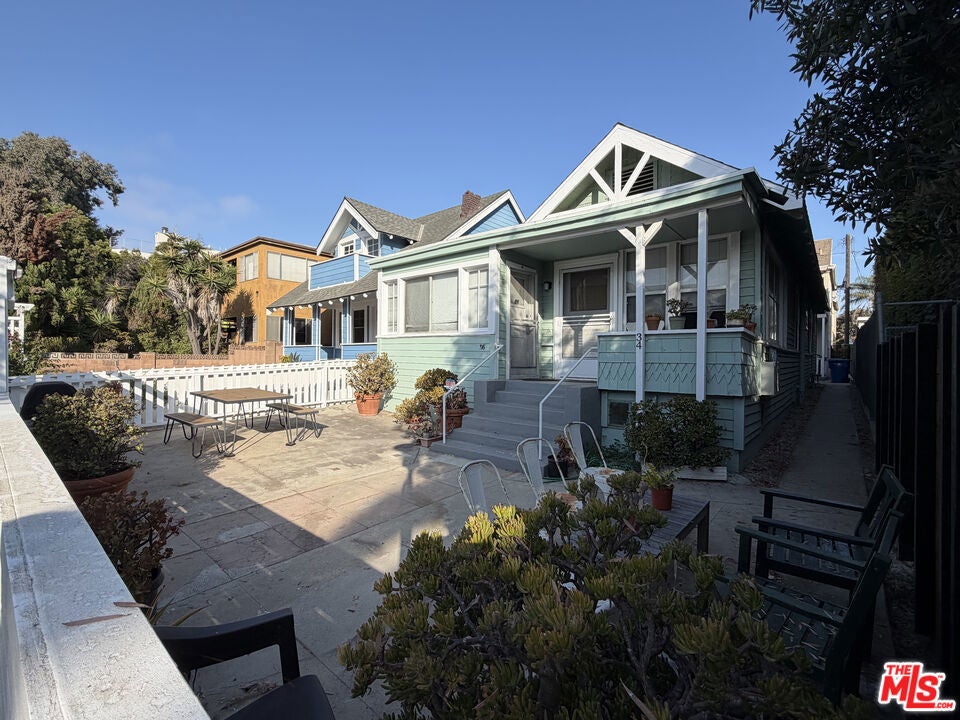 34 Dudley Avenue