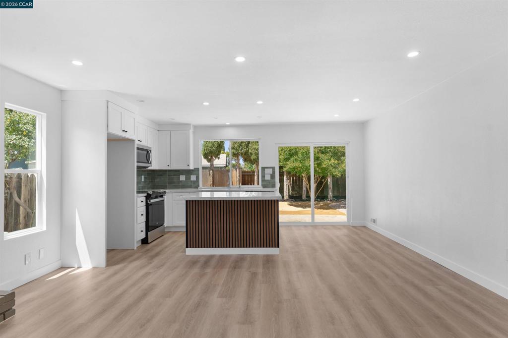 1229 Jensen Dr