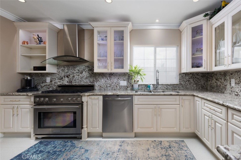 Downtown Area (DOWN) - Residential Lease