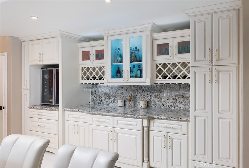 Downtown Area (DOWN) - Residential Lease