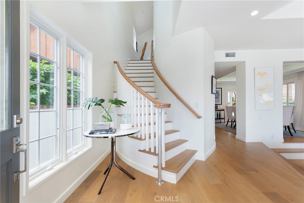 Corona del Mar South of PCH (CDMS) - Residential Lease