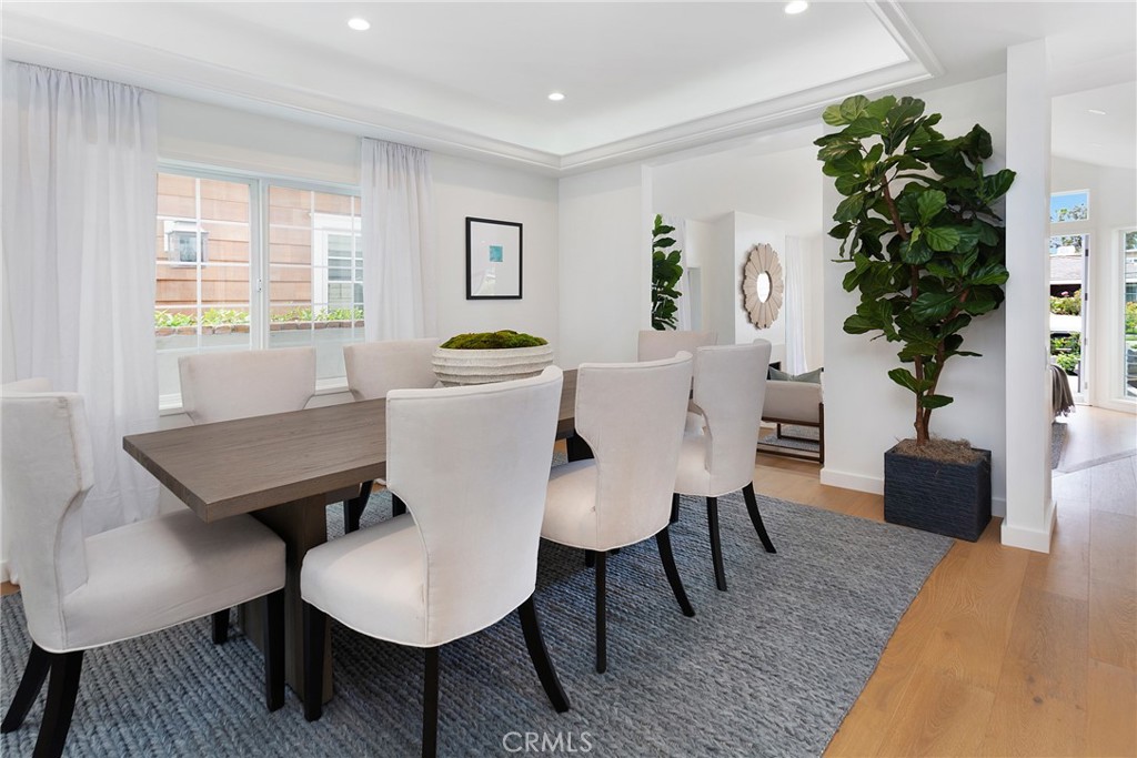 Corona del Mar South of PCH (CDMS) - Residential Lease