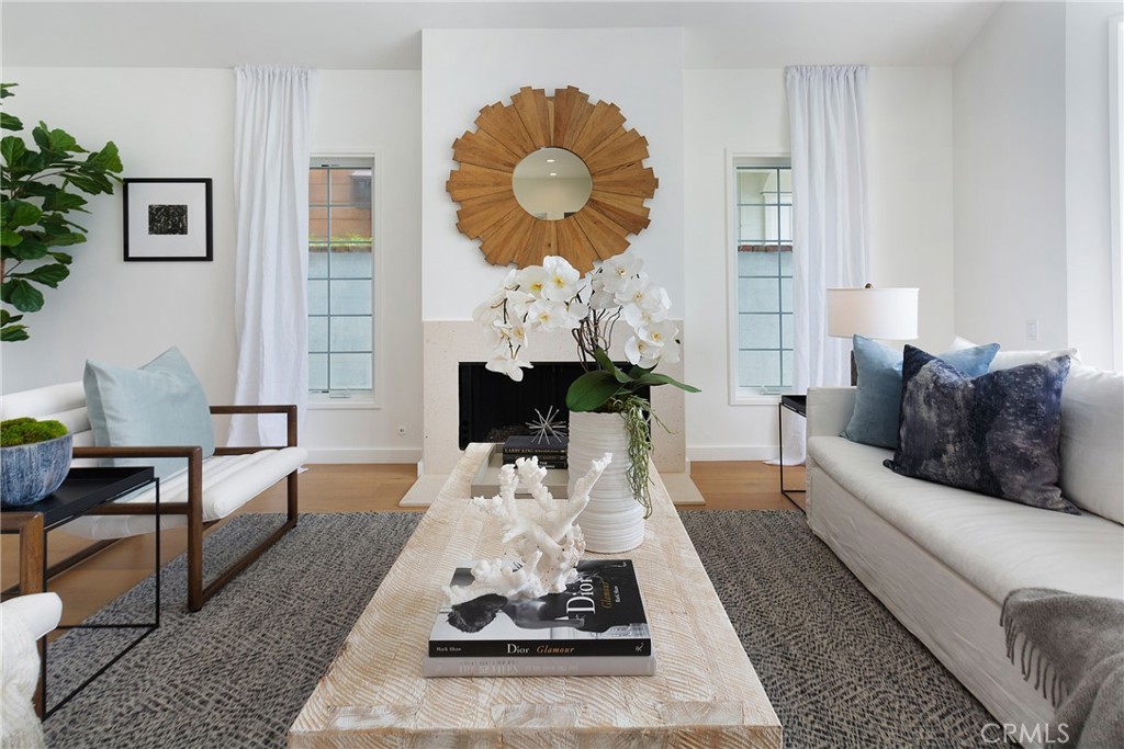 Corona del Mar South of PCH (CDMS) - Residential Lease