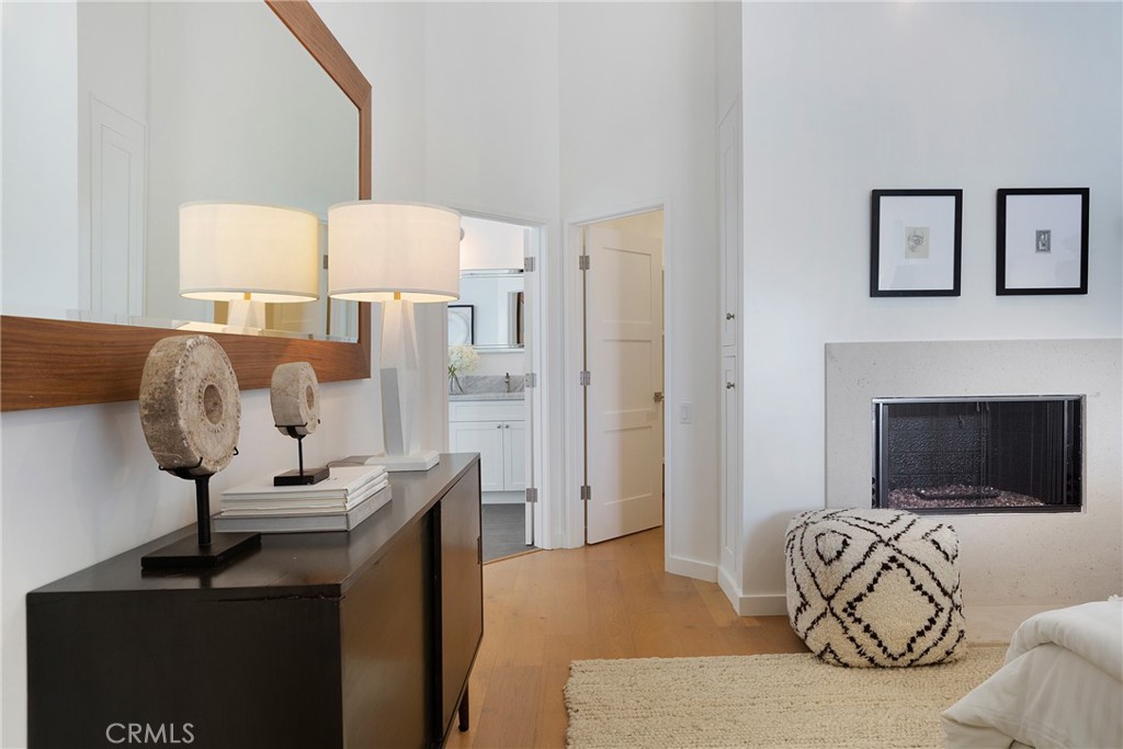 Corona del Mar South of PCH (CDMS) - Residential Lease