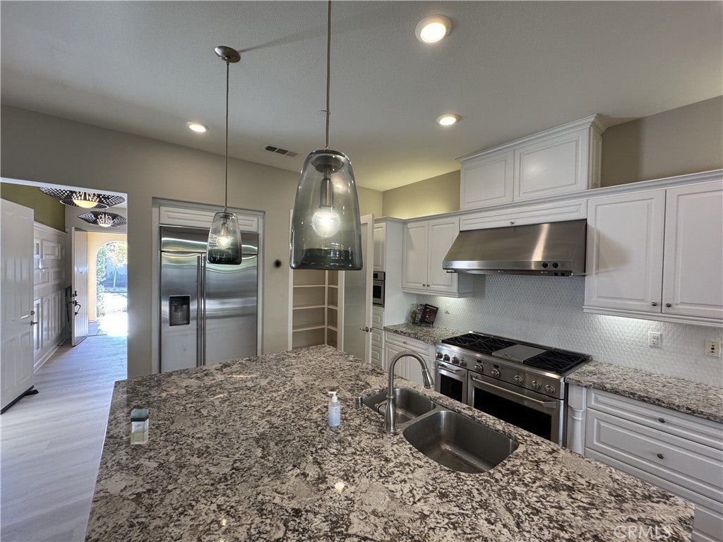 137 Smallwheel, Irvine CA 92618 - Photo 35