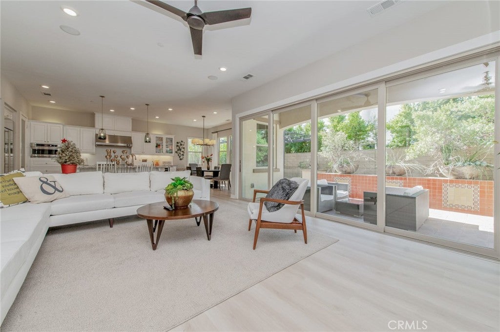 137 Smallwheel, Irvine CA 92618 - Photo 8