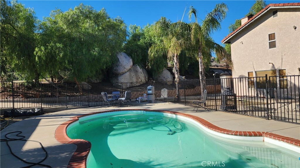 23729 Citrus Avenue