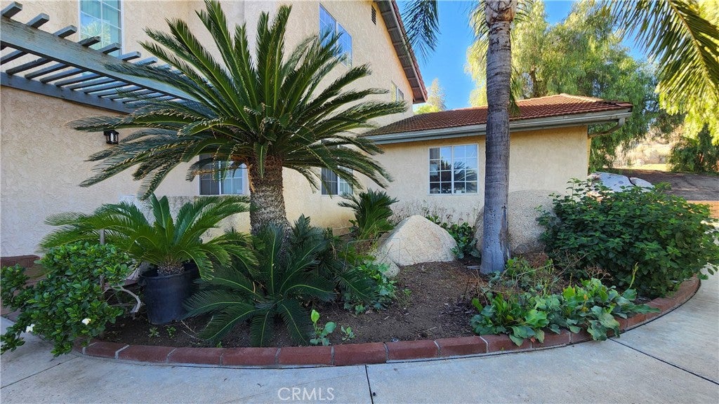 23729 Citrus Avenue