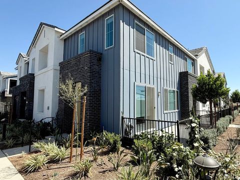 Photo of 2704 E Bottas Privado, Ontario, CA 91762 (MLS # CV25196384)