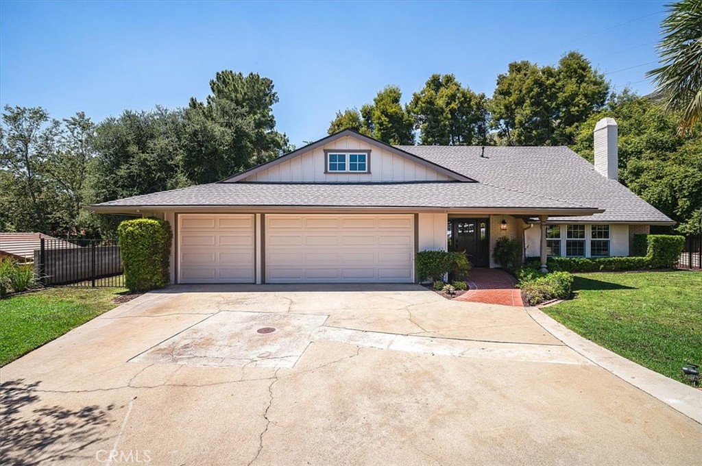 2521 Wildrose Lane