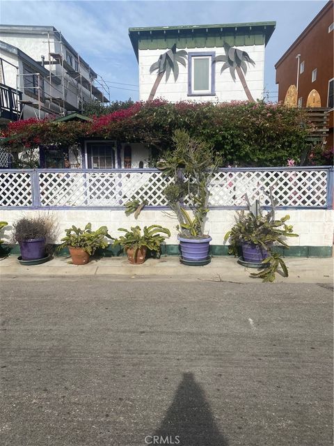 Tiny photo for 133 Santa Paula Avenue, Oxnard, CA 93035 (MLS # GD23186534)