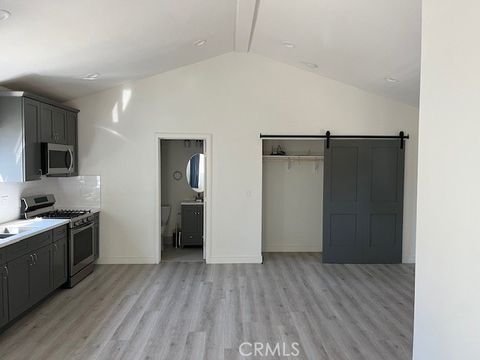 Photo of 701 Oakdale Avenue #1, Monrovia, CA 91016 (MLS # BB26046884)