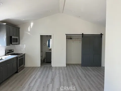 MLS: BB26046884