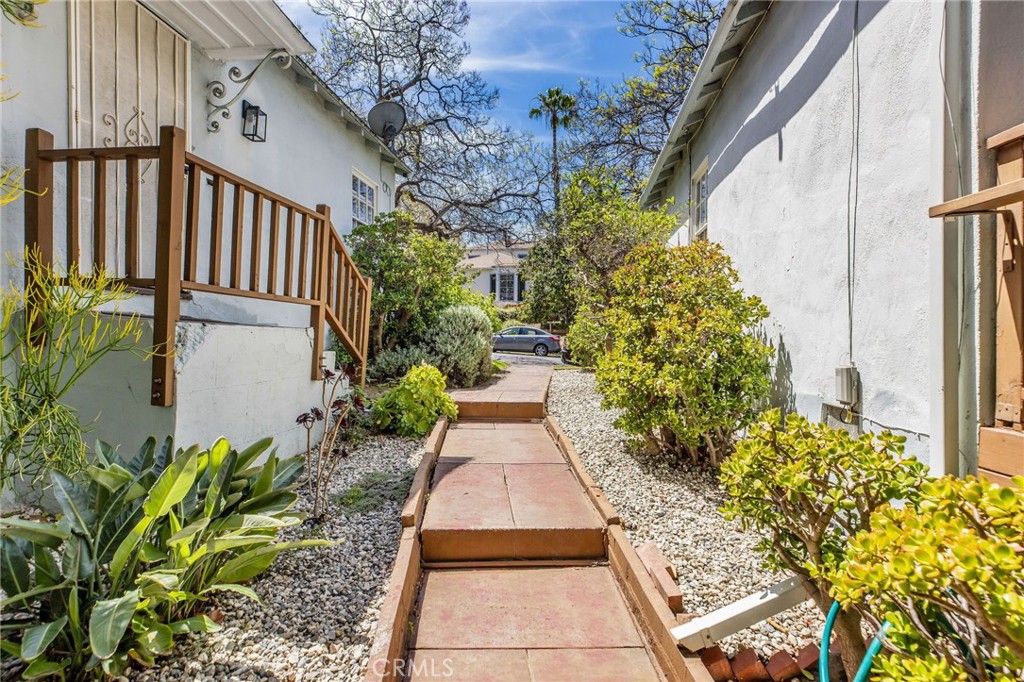 1700 Glendon