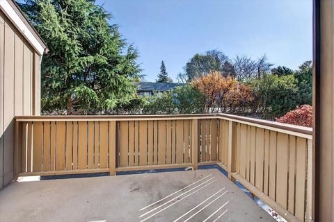 Tiny photo for 133 Union Avenue #F, Campbell, CA 95008 (MLS # ML82036495)