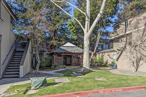 Tiny photo for 133 Union Avenue #F, Campbell, CA 95008 (MLS # ML82036495)