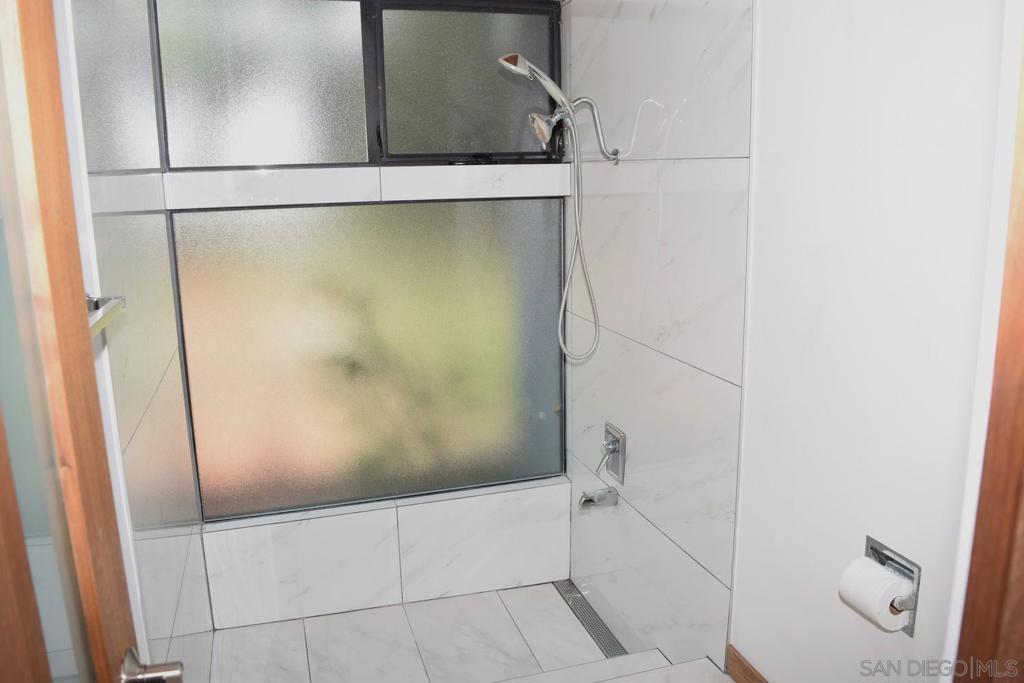 University City - Residential Lease