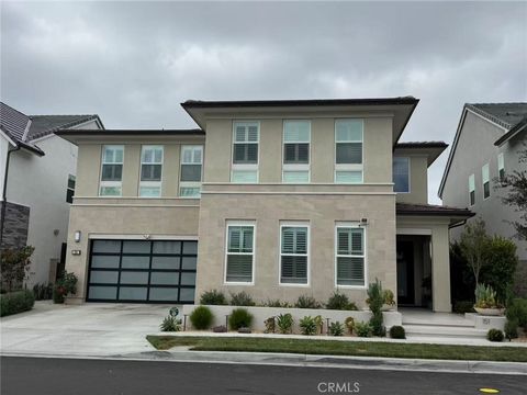 151 sweet juniper Lake Forest CA 92630