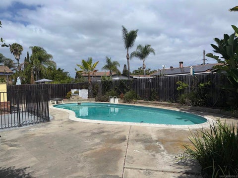 Photo of 4670 Mount Etna DR, San Diego, CA 92117 (MLS # 260022701SD)