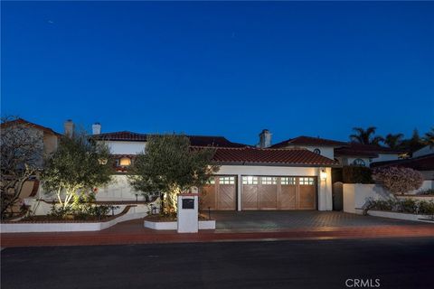 Photo of 16572 Grimaud Ln, Huntington Beach, CA 92649 (MLS # OC26043535)
