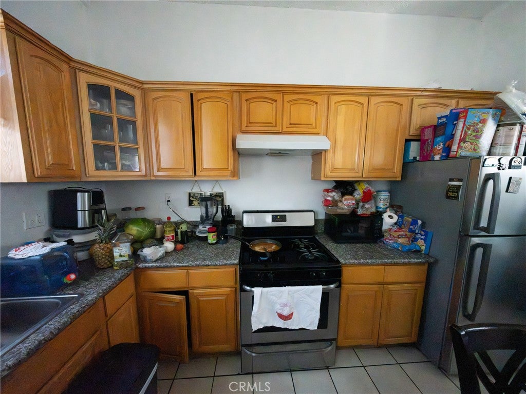 9104 S Main