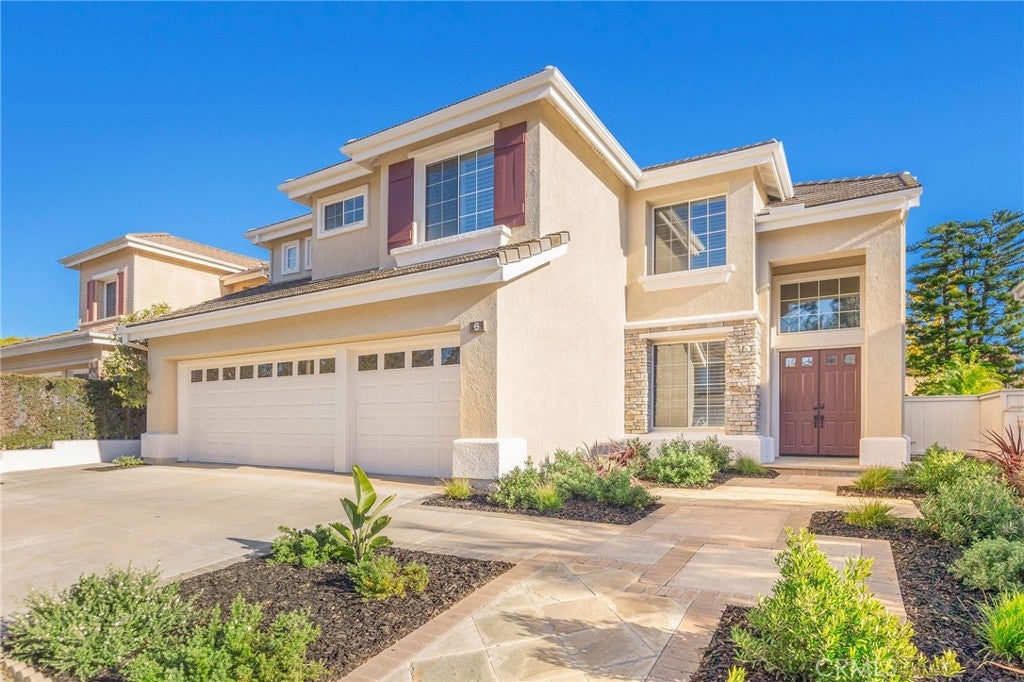Photo of 6 Broadleaf, Irvine, CA 92612 (MLS # OC26214567)