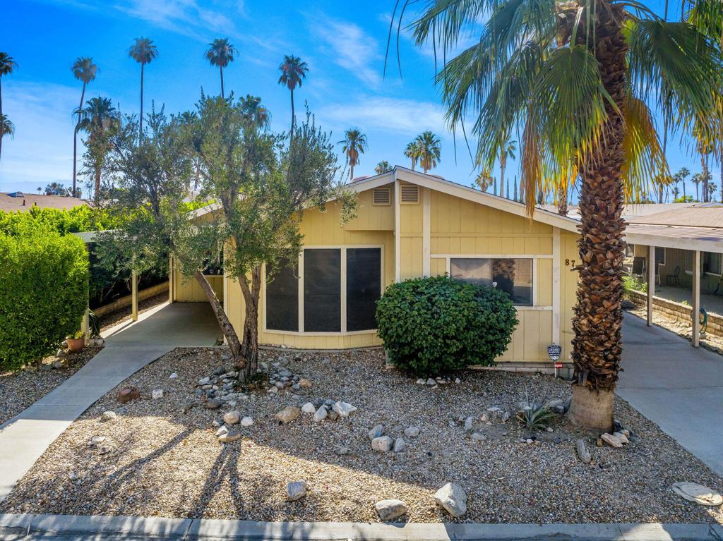 This is a Probate Sale. Seller will not do any repairs, nor will give any warranties. Seller will not pay for any inspections. Buyer assumes complete responsibility to satisfy the Suncrest Country Club requirement that the exterior of the manufacture home, carport, and shed must be painted within the first 90 days of taking ownership. **Buyer must submit Potential Tenant Lease Application with Suncrest Country Club management office within 3 calendar days of Offer Acceptance. Suncrest Country Club is a gated 55+ Senior Community with an active social Clubhouse, 3 Community Pools & Spas, Golf Course, Tennis Courts, and Pickleball Courts.