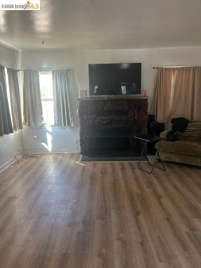 1231 Arcade Blvd