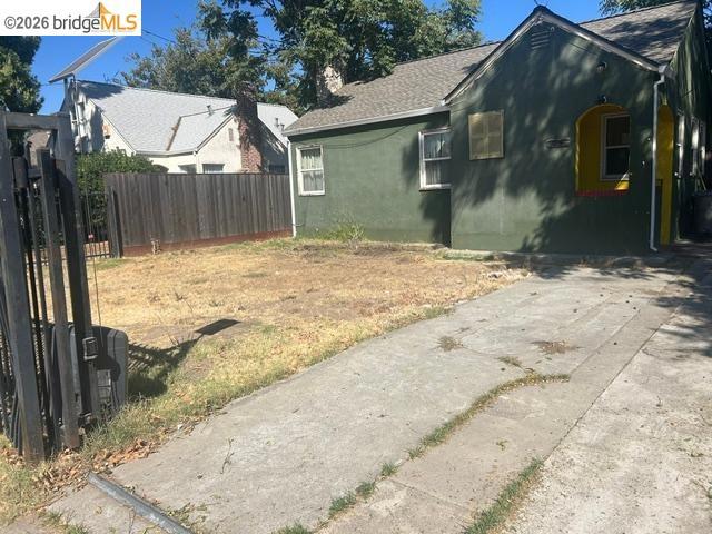 1231 Arcade Blvd