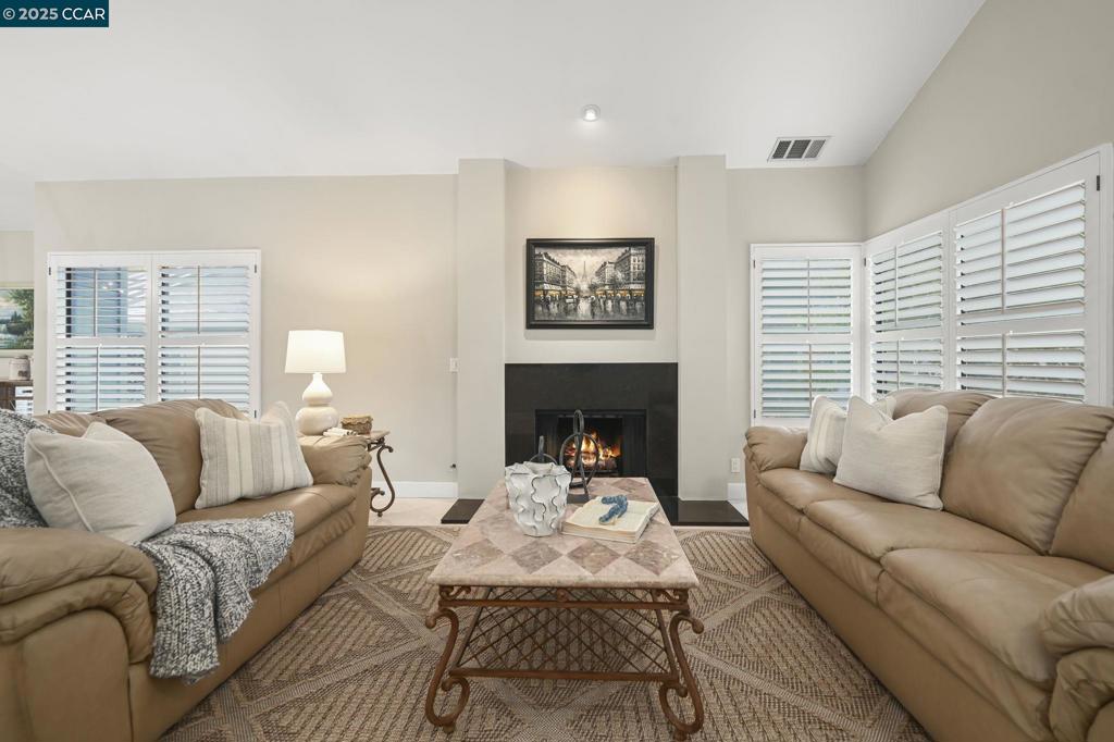 CHANTECLAIR - Residential