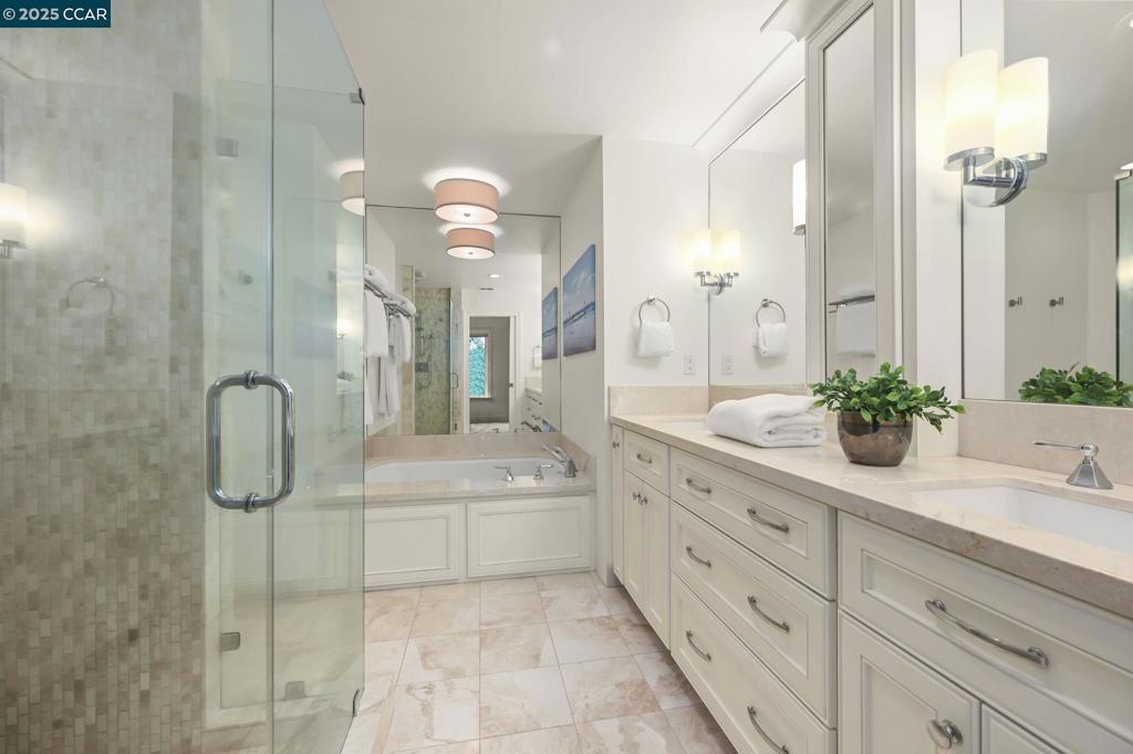 CHANTECLAIR - Residential