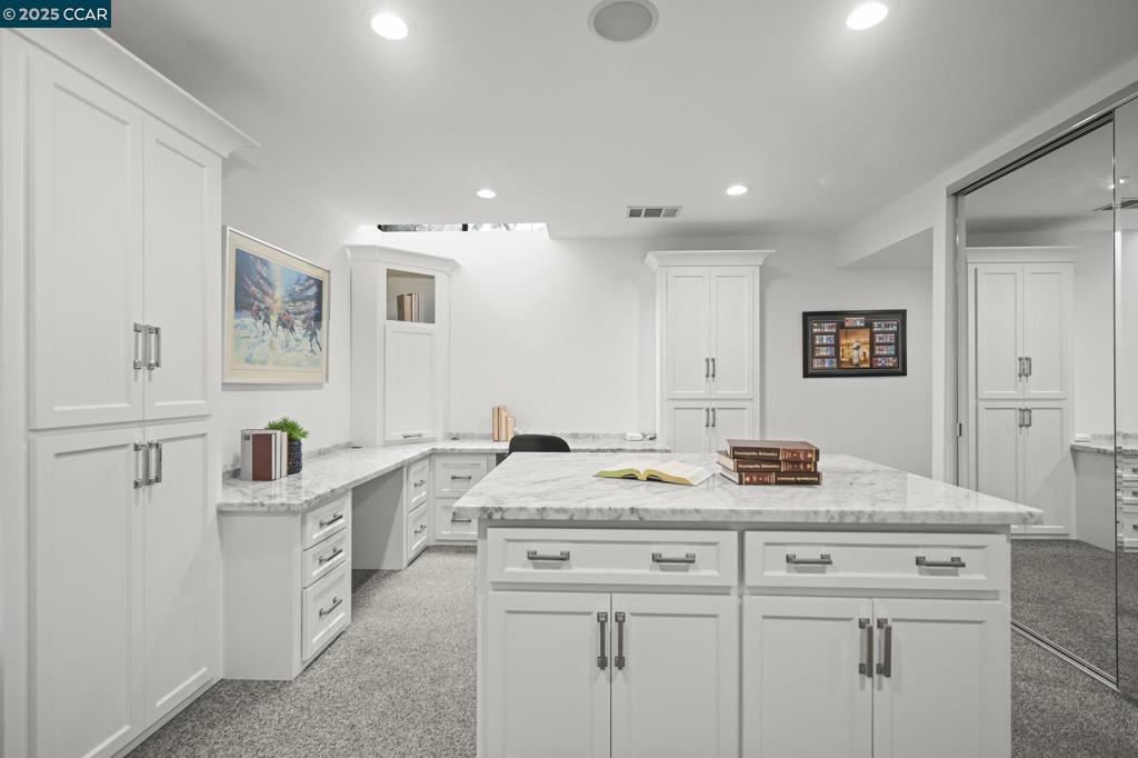 CHANTECLAIR - Residential