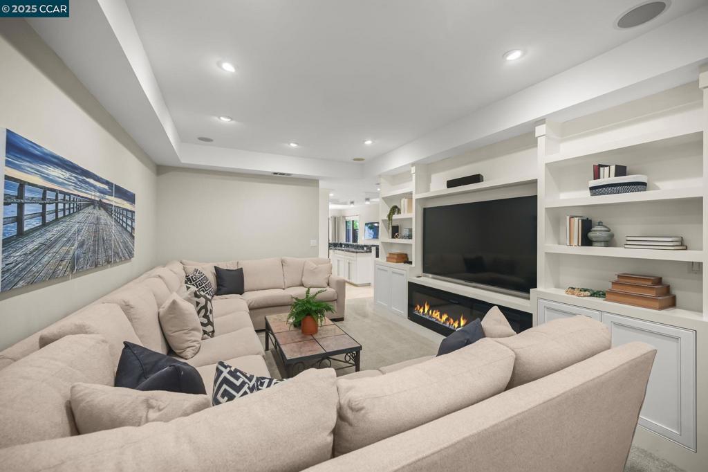 CHANTECLAIR - Residential