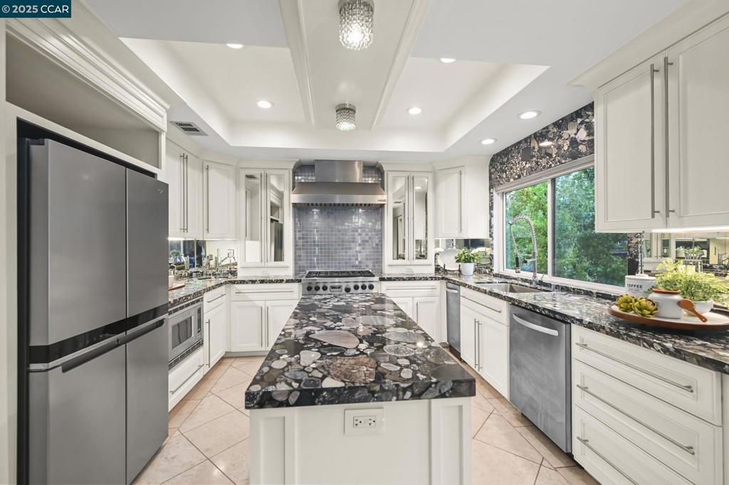 CHANTECLAIR - Residential