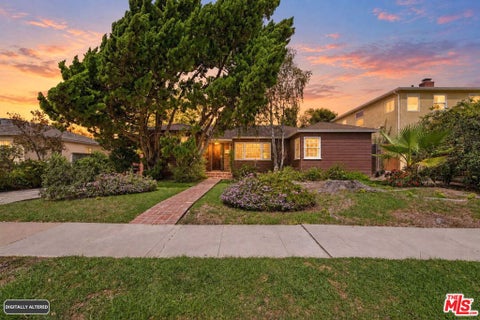 Photo of 1377 Appleton Way, Los Angeles, CA 90291 (MLS # 26988665)