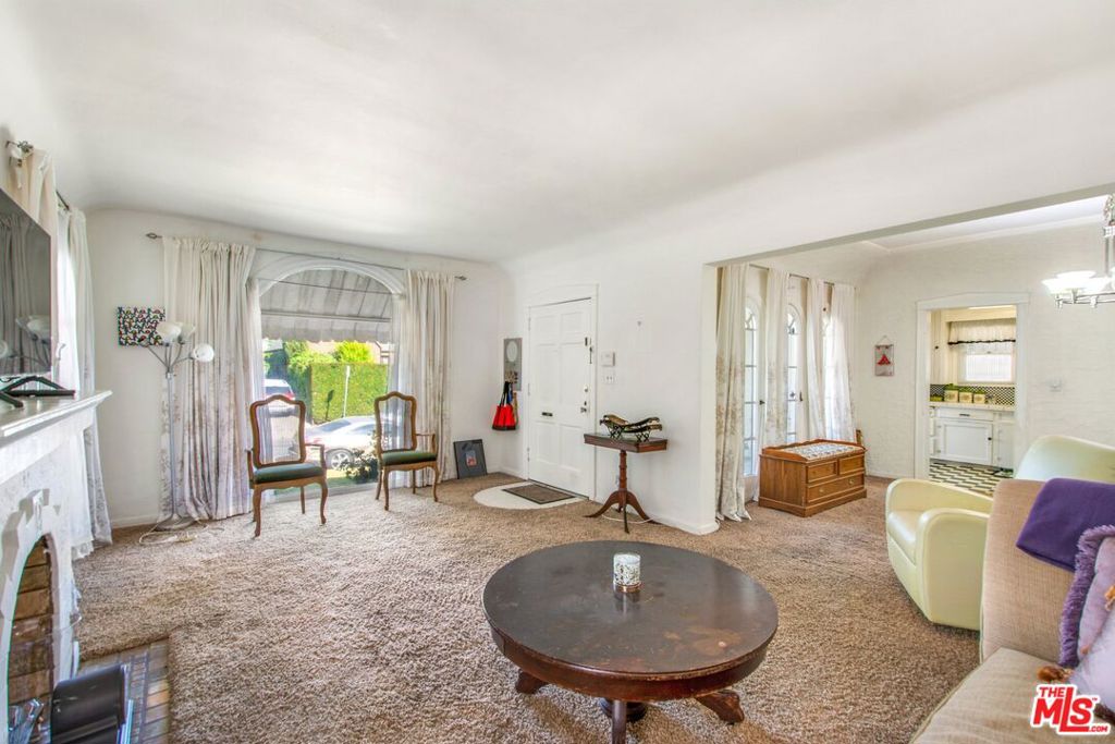 Properties 4 1421 S Ridgeley Drive