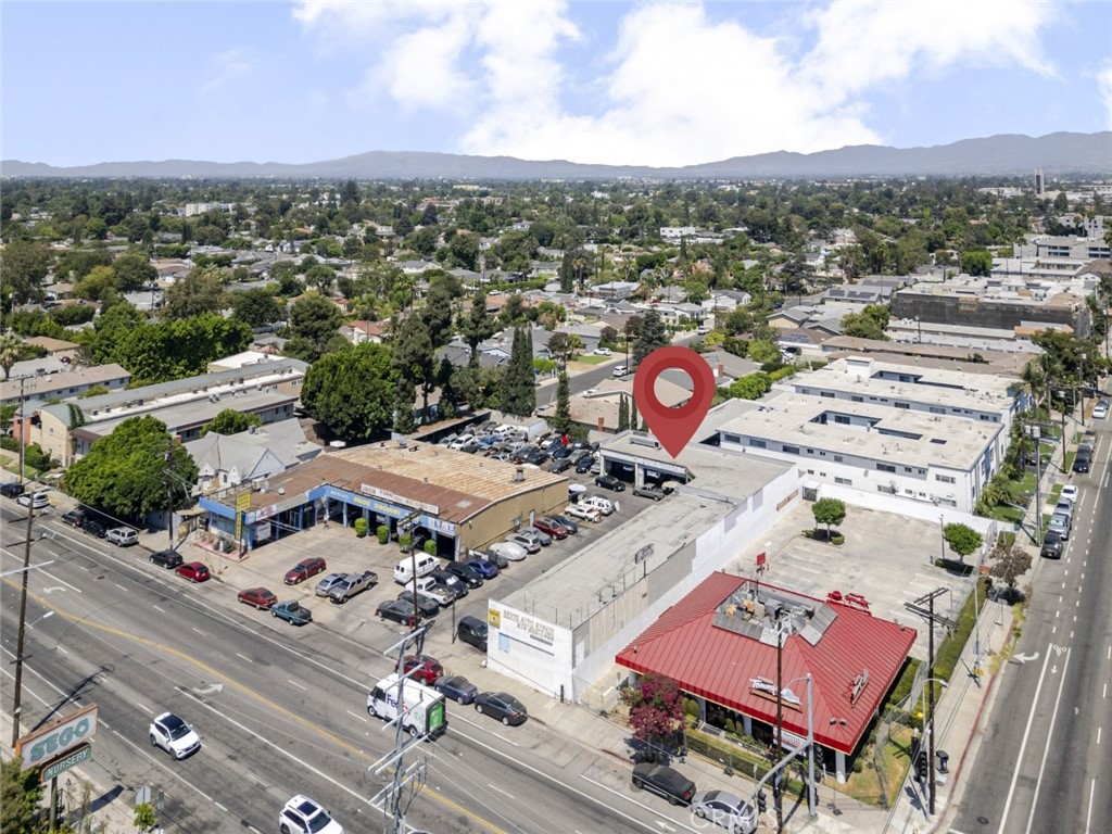 12113 Burbank Boulevard