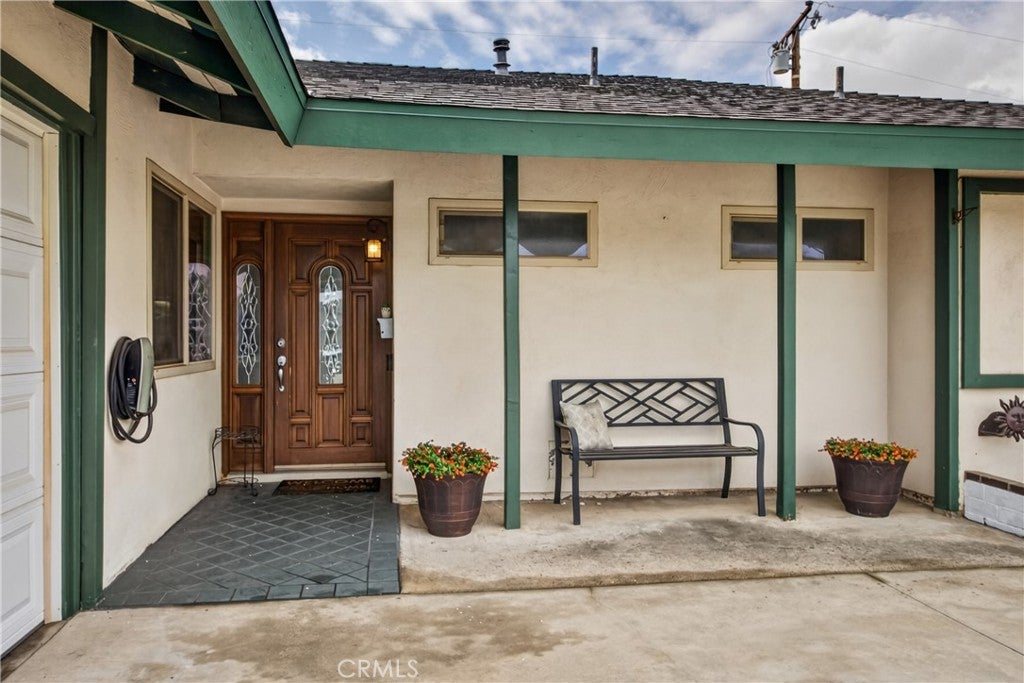22637 La Paix Street