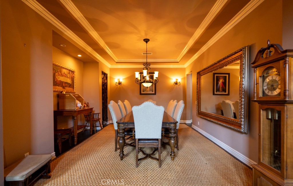 5075 Branding Iron Place