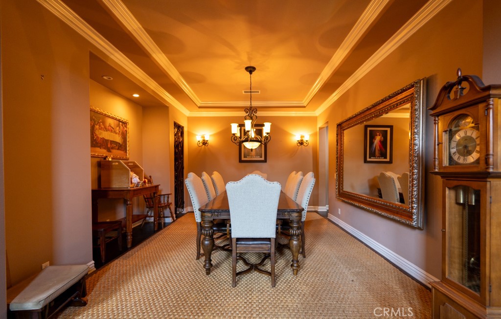 5075 Branding Iron Place