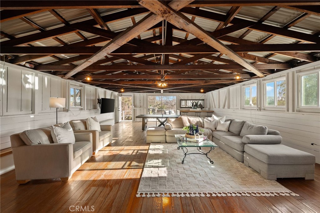 Strawberry Lane (SL) - Residential