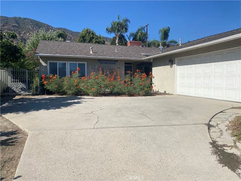 Photo of 433 W Northridge Avenue, Glendora, CA 91741 (MLS # AR26191422)
