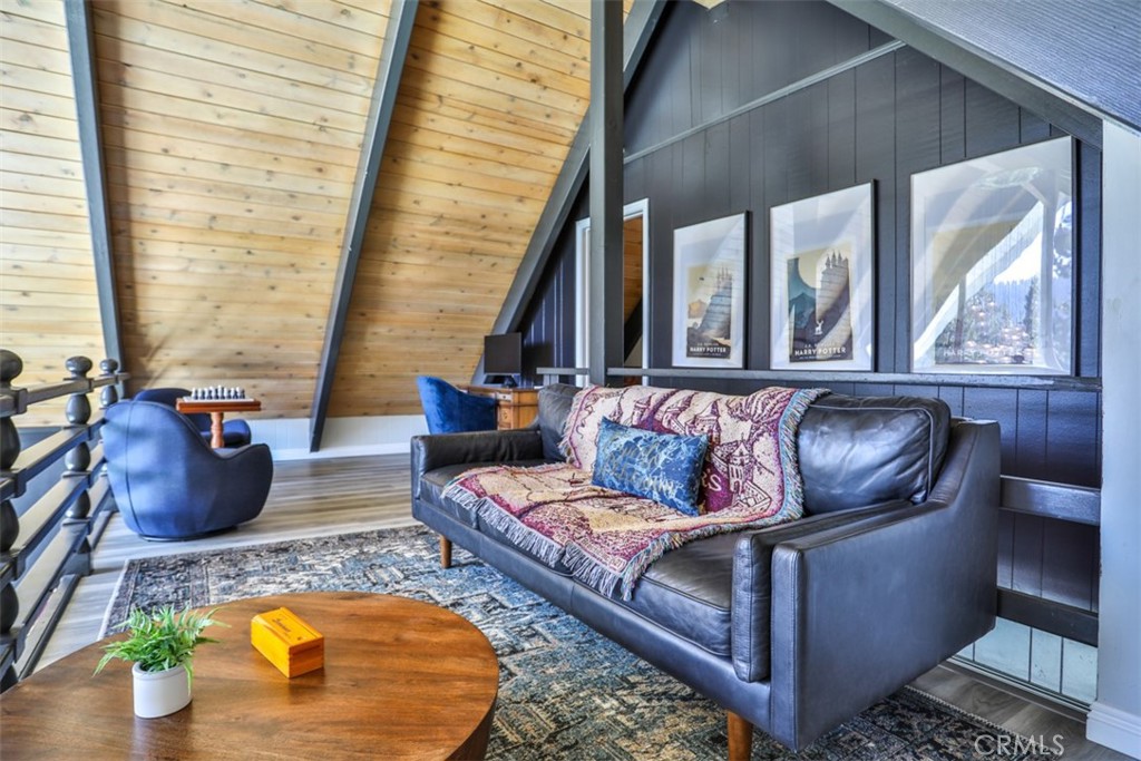 Crestline (CRES) - Residential
