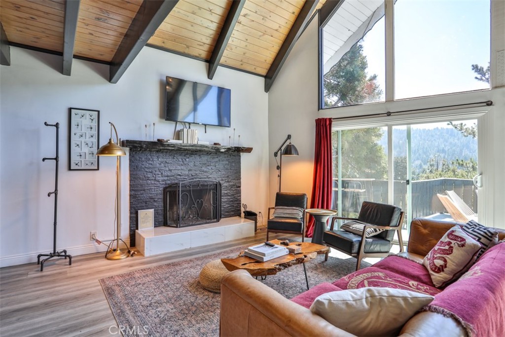 Crestline (CRES) - Residential